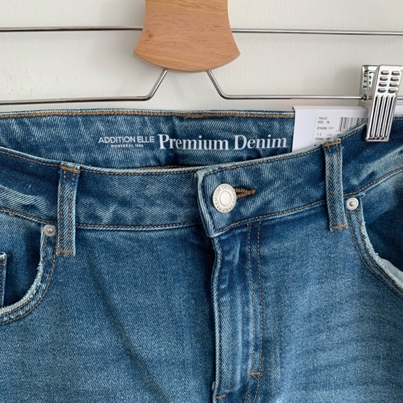 Addition Elle -Premium Denim - Straight Leg Jeans - Picture 2 of 4